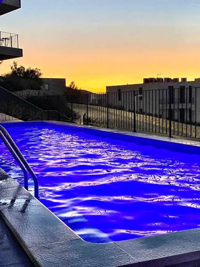 Blue Water Apartment Zrnovo Екстериор снимка
